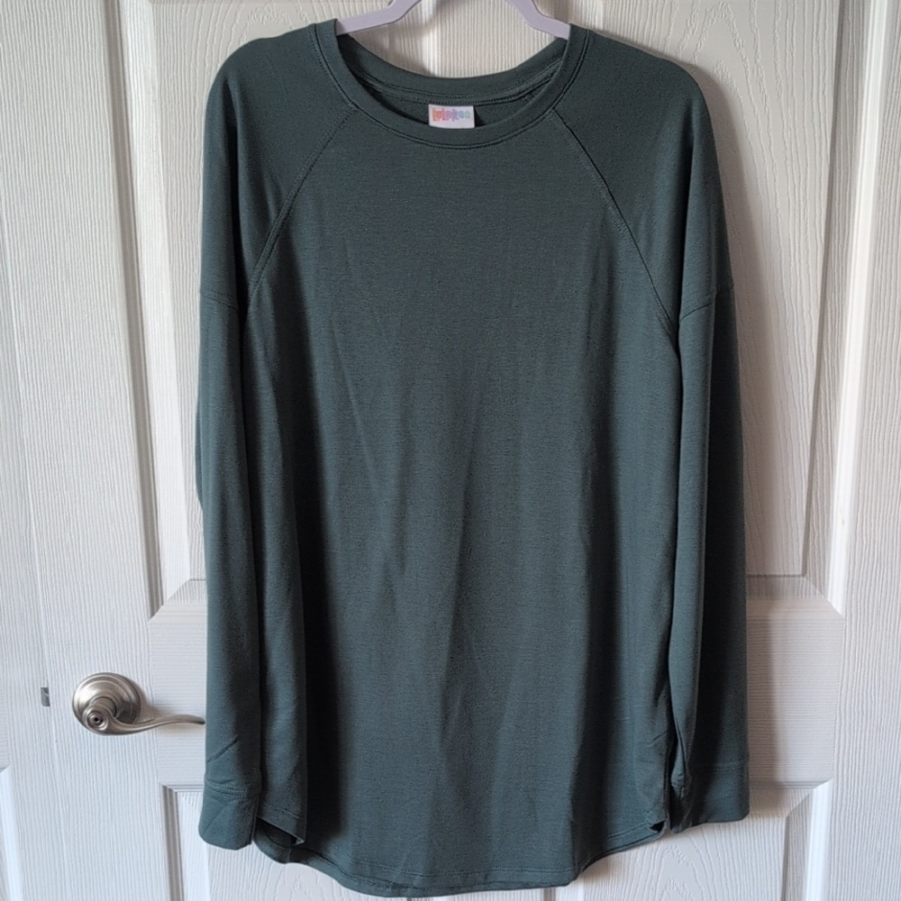 LuLaRoe Green Long Sleeve Tee with Raglan Sleeves